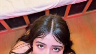 Strawberry Tabby Blowjob Her Boyfriend And Cums On Her Boobs